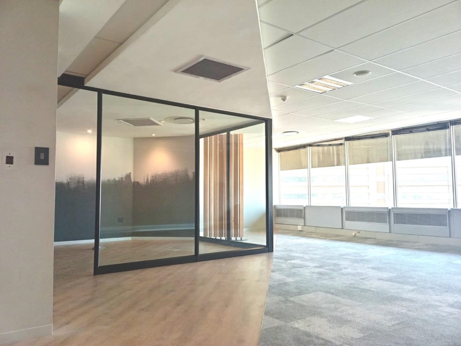 To Let Commercial Property for Rent in Foreshore Western Cape